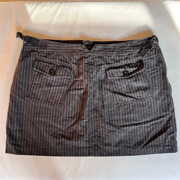 Route 66 | Vintage Black Pinstripe Mini Skirt Women’s Size 15/16 | 100% Cotton - Picture 2 of 8